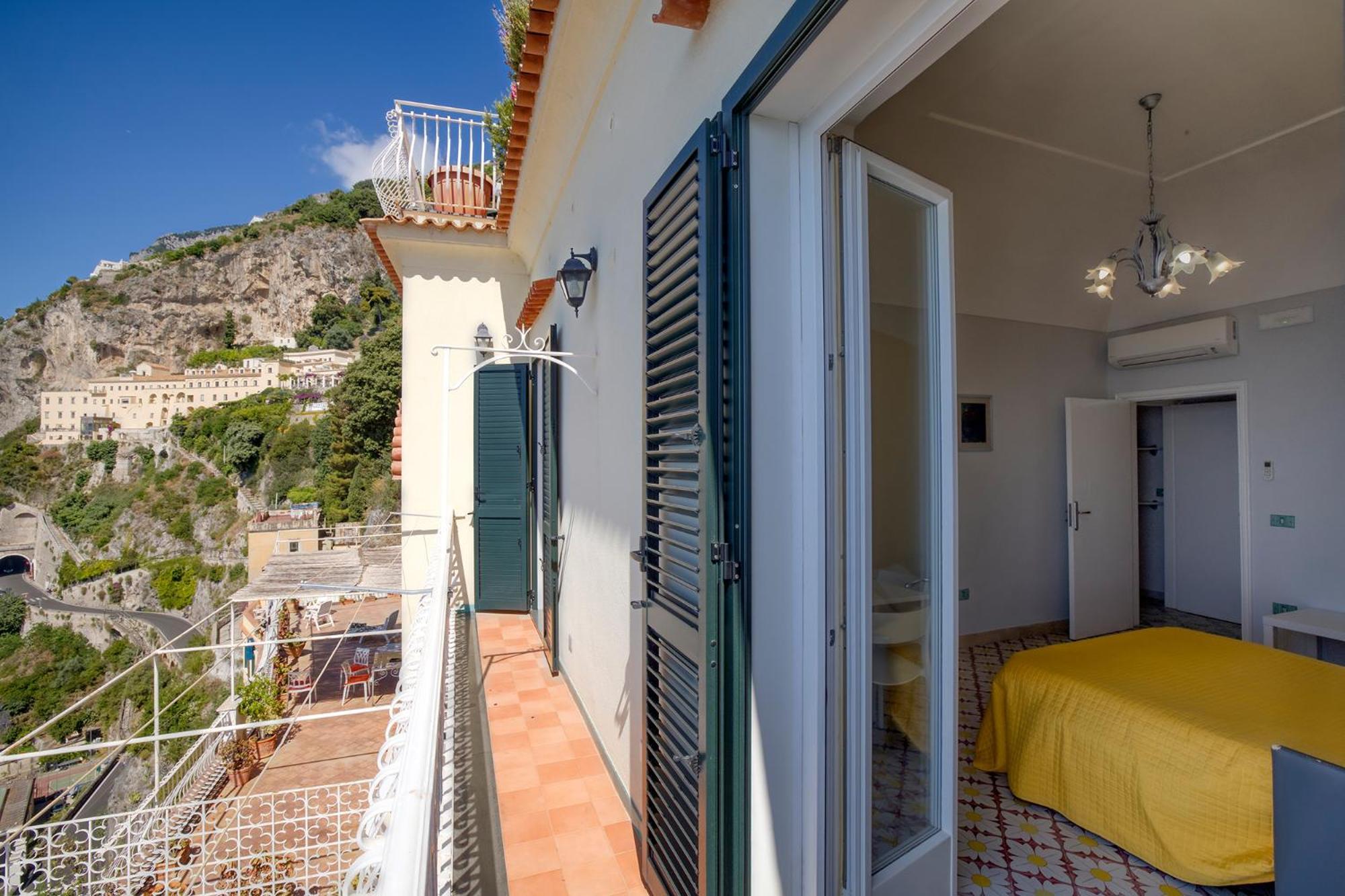 Apartments Amalfi Design Sea View Accessible By 250 Steps Exterior foto